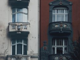 Czym pomalować drewniany balkon, aby go odświeżyć