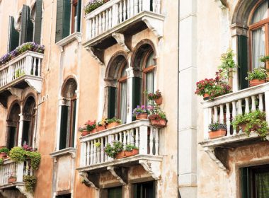 Z czego zrobić balustradę na balkon