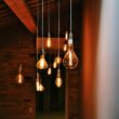 Magia światła: stylowe lampy do pomieszczeń i oświetlenie zewnętrzne